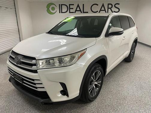 2018 Toyota Highlander LE I4