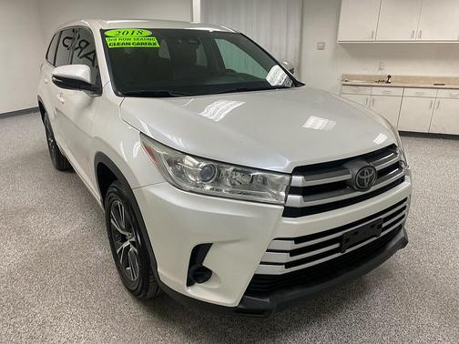 2018 Toyota Highlander LE I4