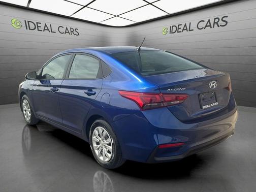 Admiral Blue 2021 Hyundai Accent SE