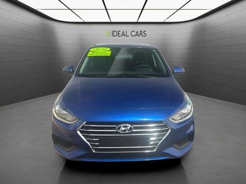 Admiral Blue 2021 Hyundai Accent SE