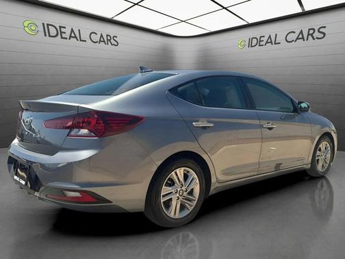 Machine Gray 2020 Hyundai ELANTRA SEL