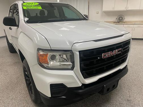 2021 GMC Canyon Elevation Standard