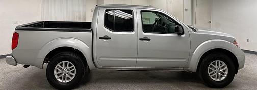 Brilliant Silver 2016 Nissan Frontier SV