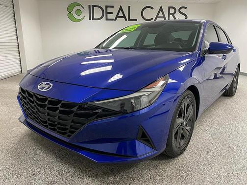 2023 Hyundai ELANTRA HEV Blue