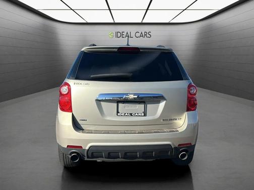 Champagne Silver Metallic 2015 Chevrolet Equinox 2LT