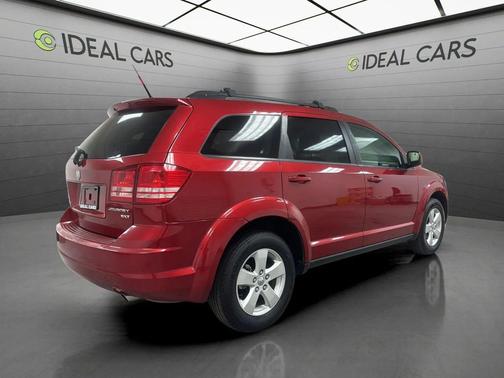 Inferno Red Crystal Pearlcoat 2010 Dodge Journey SXT