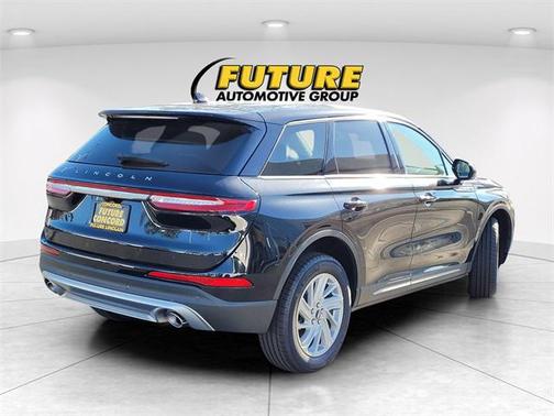 2025 Lincoln Corsair Premiere