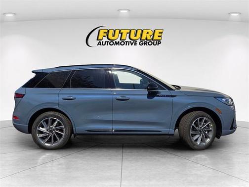 2025 Lincoln Corsair Grand Touring