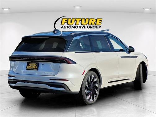 2026 Lincoln Nautilus Black Label