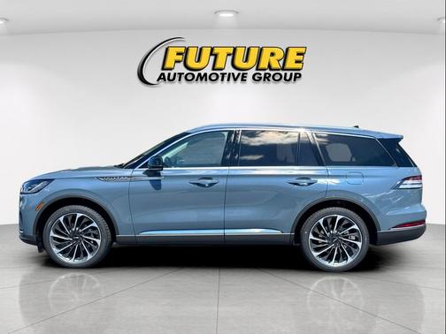 Whisper Blue Metallic Clearcoat 2026 Lincoln Aviator Reserve AWD
