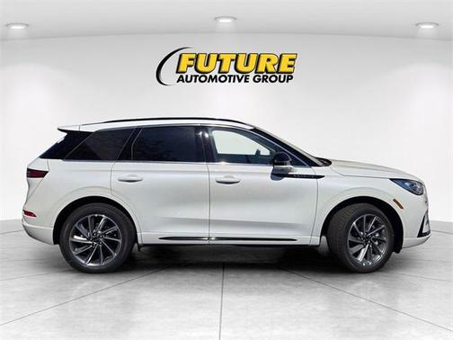 2025 Lincoln Corsair Grand Touring