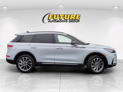 2025 Lincoln Corsair Premiere