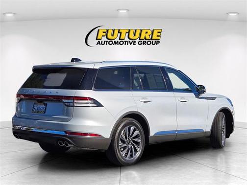 2025 Lincoln Aviator Premiere