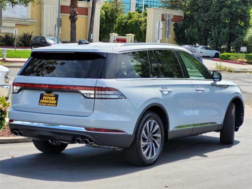 2025 Lincoln Aviator Premiere