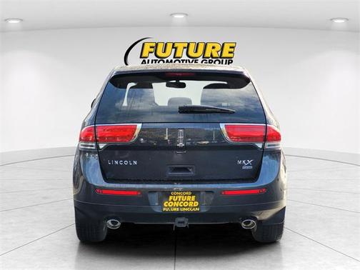 2013 Lincoln MKX Base