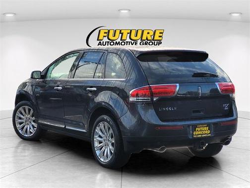 2013 Lincoln MKX Base