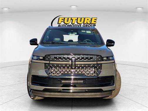 2025 Lincoln Navigator Black Label