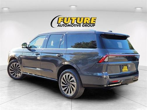 2025 Lincoln Navigator Black Label
