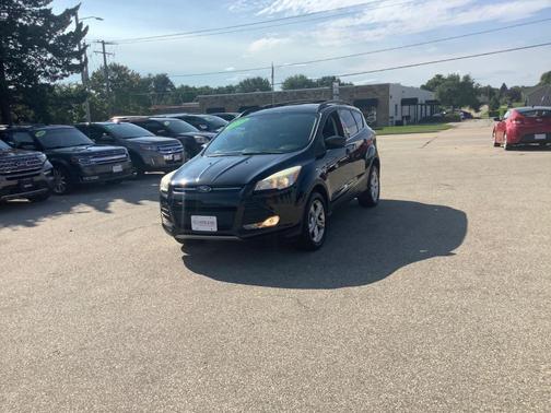 Tuxedo Black 2013 Ford Escape SE