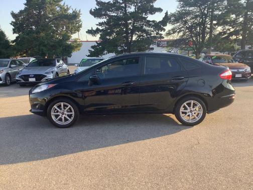 Shadow Black 2019 Ford Fiesta SE