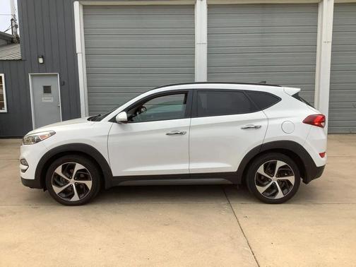 2016 Hyundai TUCSON Limited