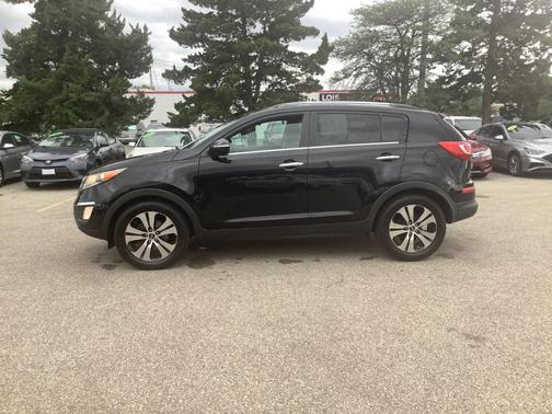 Black Cherry 2012 Kia Sportage EX
