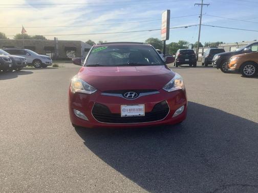 Boston Red Metallic 2014 Hyundai Veloster Base