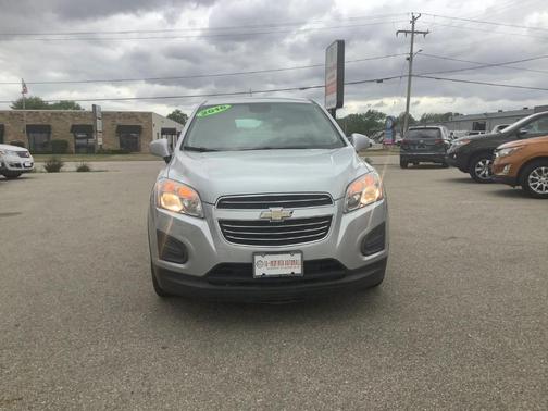 Silver Ice Metallic 2016 Chevrolet Trax LS