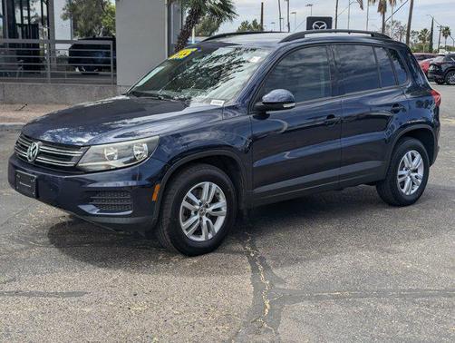 Night Blue Metallic 2016 Volkswagen Tiguan S