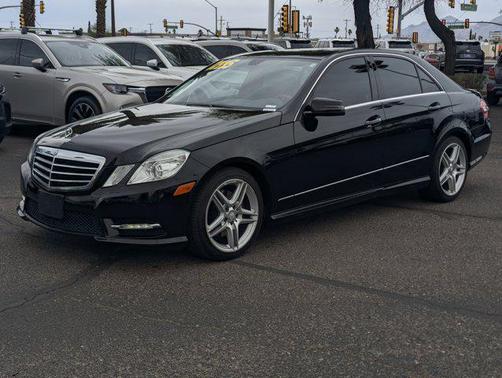 Black 2013 Mercedes-Benz E-Class 4DR SDN E350 4MAT