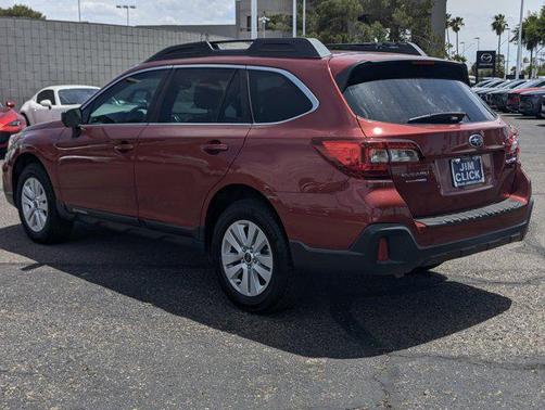 Crimson Red Pearl 2018 Subaru Outback 2.5i