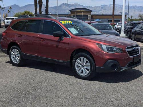 Crimson Red Pearl 2018 Subaru Outback 2.5i