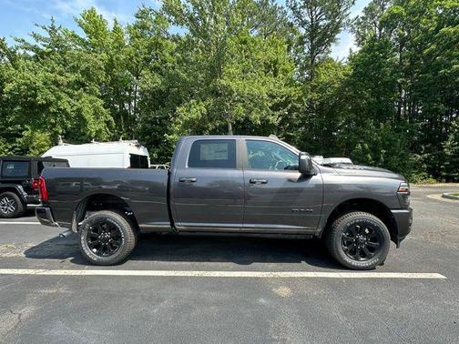 2025 RAM 2500 Laramie Crew Cab 4x4 6'4' Box