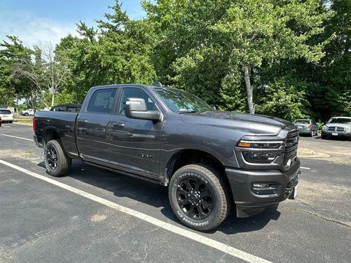 2025 RAM 2500 Laramie Crew Cab 4x4 6'4' Box