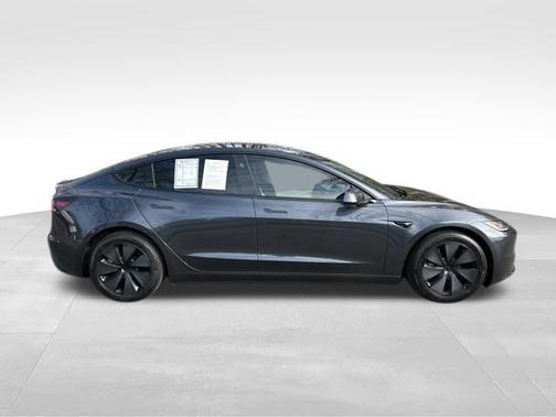 2024 Tesla Model 3 Long Range