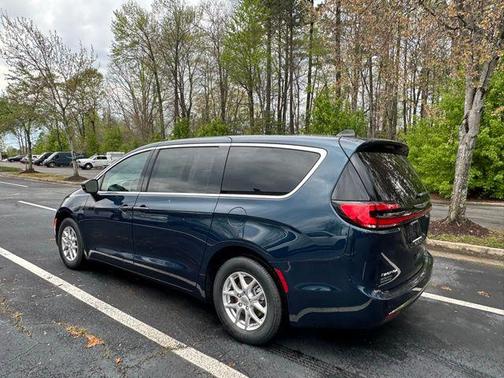 2025 Chrysler Pacifica L