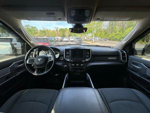 2019 RAM 2500 Big Horn Crew Cab 4x4 6'4' Box