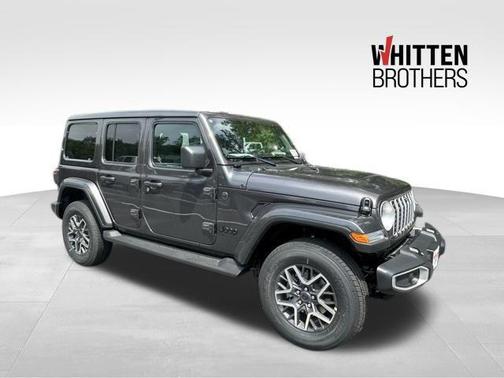 2025 Jeep Wrangler 4-Door Sahara 4x4