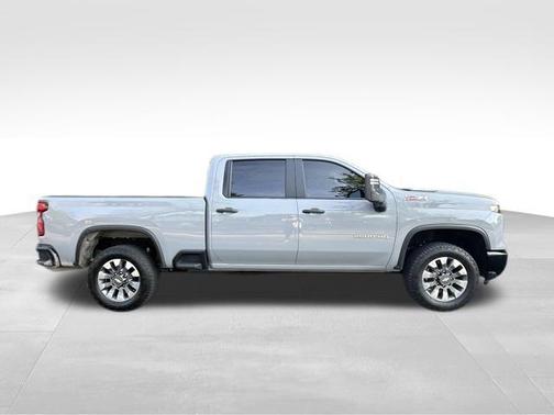 2025 Chevrolet Silverado 2500 Custom