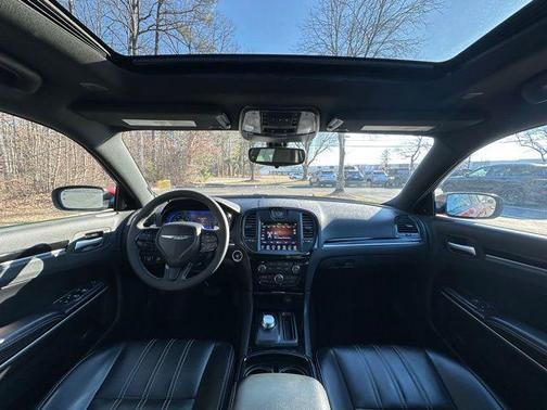 2023 Chrysler 300 S