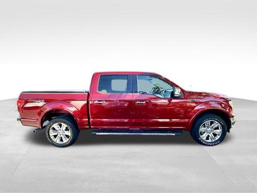 RUBY RED METALLIC TINTED CC 2018 Ford F-150 Lariat