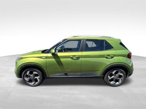Green Apple 2024 Hyundai VENUE SEL