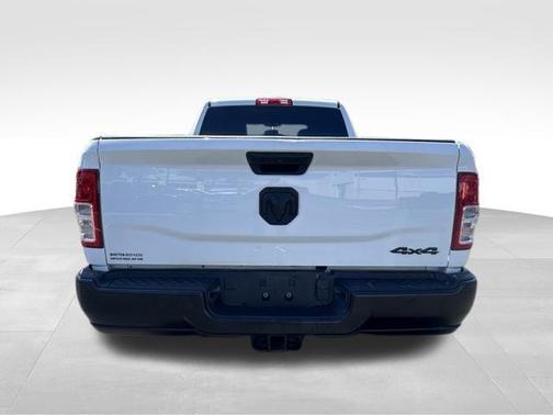 Bright White Clearcoat 2024 RAM 2500 Tradesman Crew Cab 4x4 6'4' Box