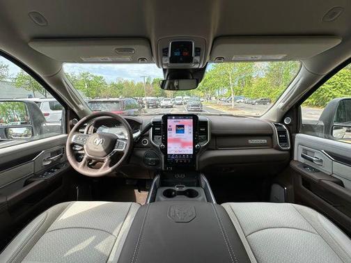 2025 RAM 2500 Laramie Crew Cab 4x4 6'4' Box