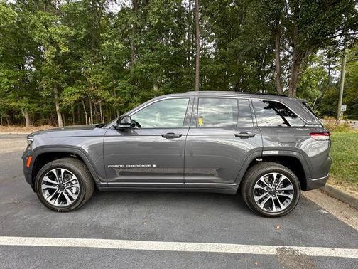 2025 Jeep Grand Cherokee Overland