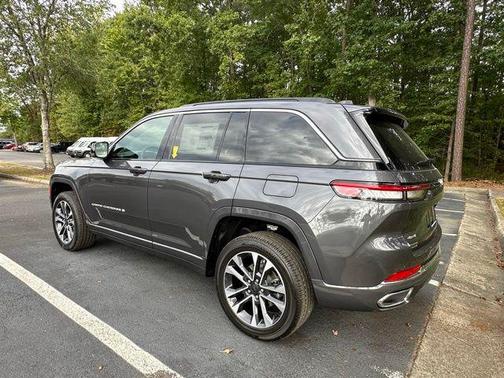 2025 Jeep Grand Cherokee Overland