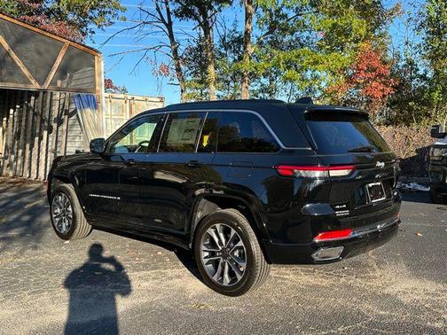 2025 Jeep Grand Cherokee Overland