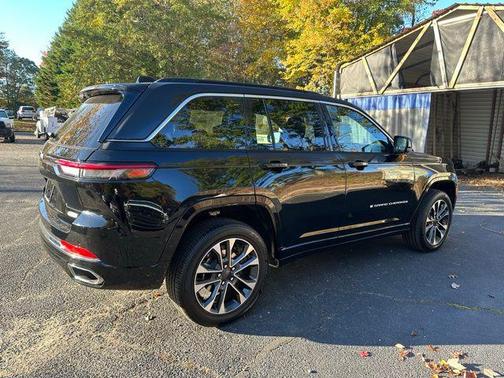 2025 Jeep Grand Cherokee Overland