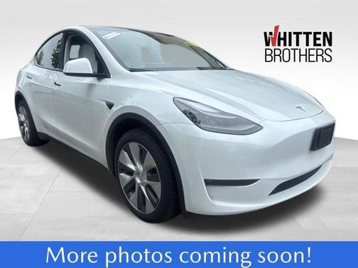 2024 Tesla Model Y Long Range Dual Motor All-Wheel Drive