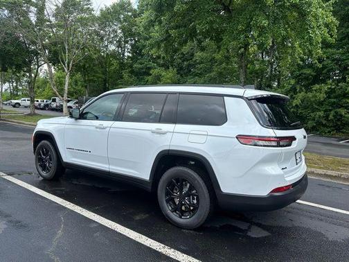2025 Jeep Grand Cherokee L Altitude